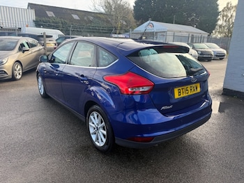 Used Ford Focus 2015 for sale - 76520240: Photo