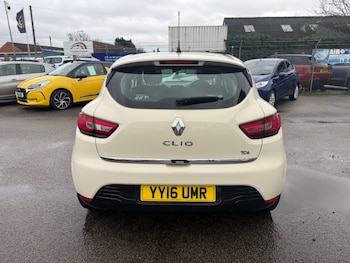 Used Renault Clio 2016 for sale - 77616549: Photo