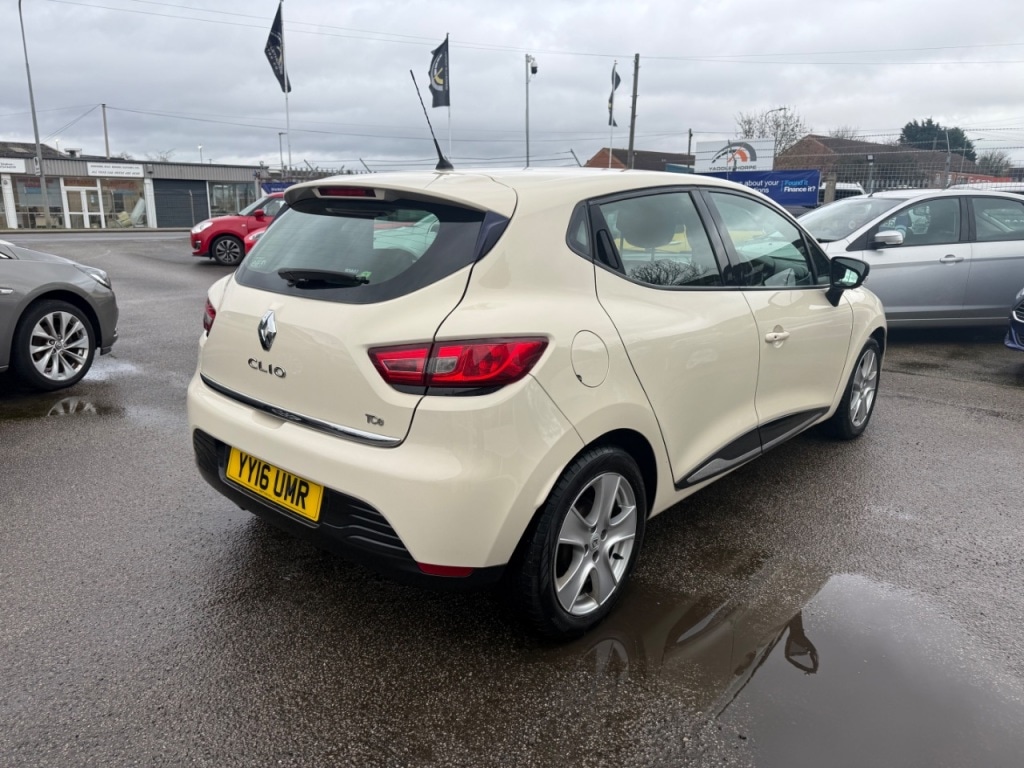 Used Renault Clio 2016 for sale - 77616549: Photo 5