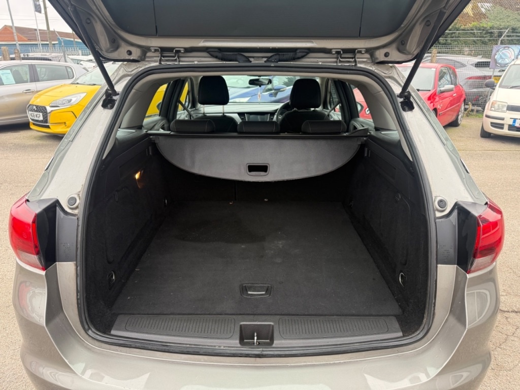 Used Vauxhall Astra 2017 for sale - 77774917: Photo 12