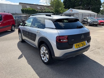 Used Citroen C4 Cactus 2017 for sale - 79017467: Photo