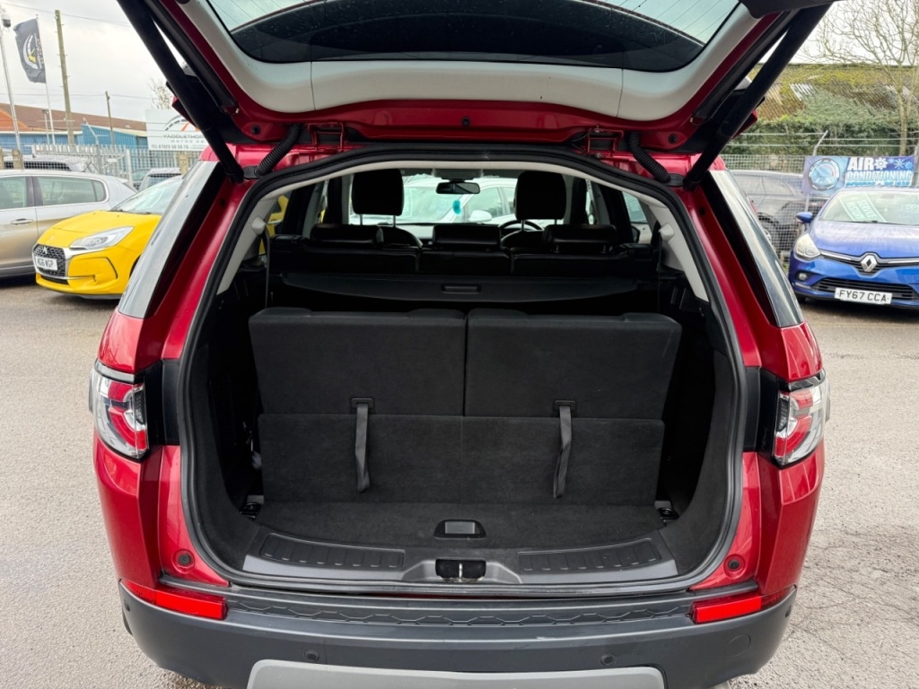 Used Land Rover Discovery Sport 2017 for sale - 77262498: Photo 12