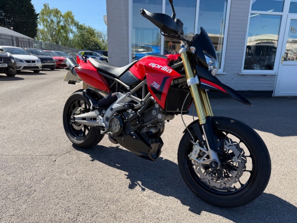 Used Aprilia SMV 2009 for sale - 78434118: Photo 3