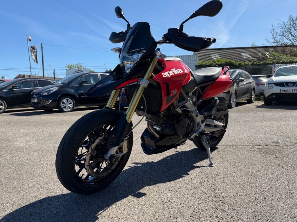 Used Aprilia SMV 2009 for sale - 78434118: Photo 4
