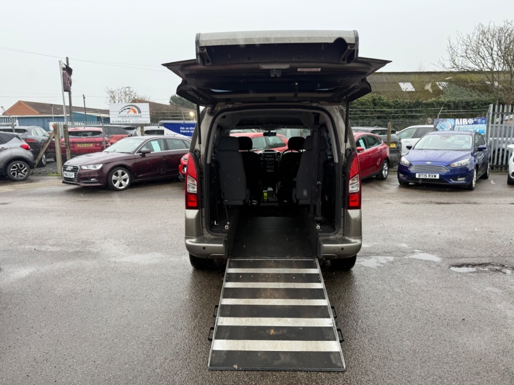 Used Peugeot Partner Tepee 2013 for sale - 76641971: Photo 12