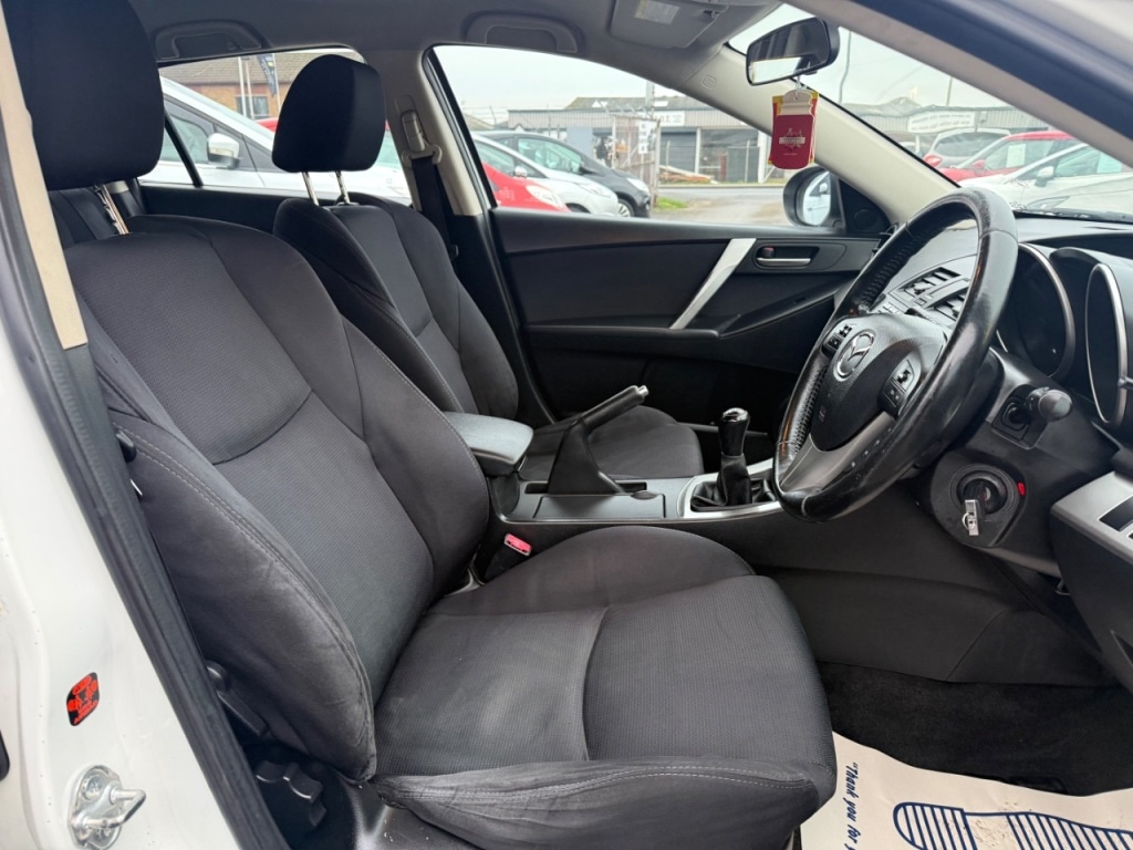 Used Mazda Mazda3 2011 for sale - 77138811: Photo 10