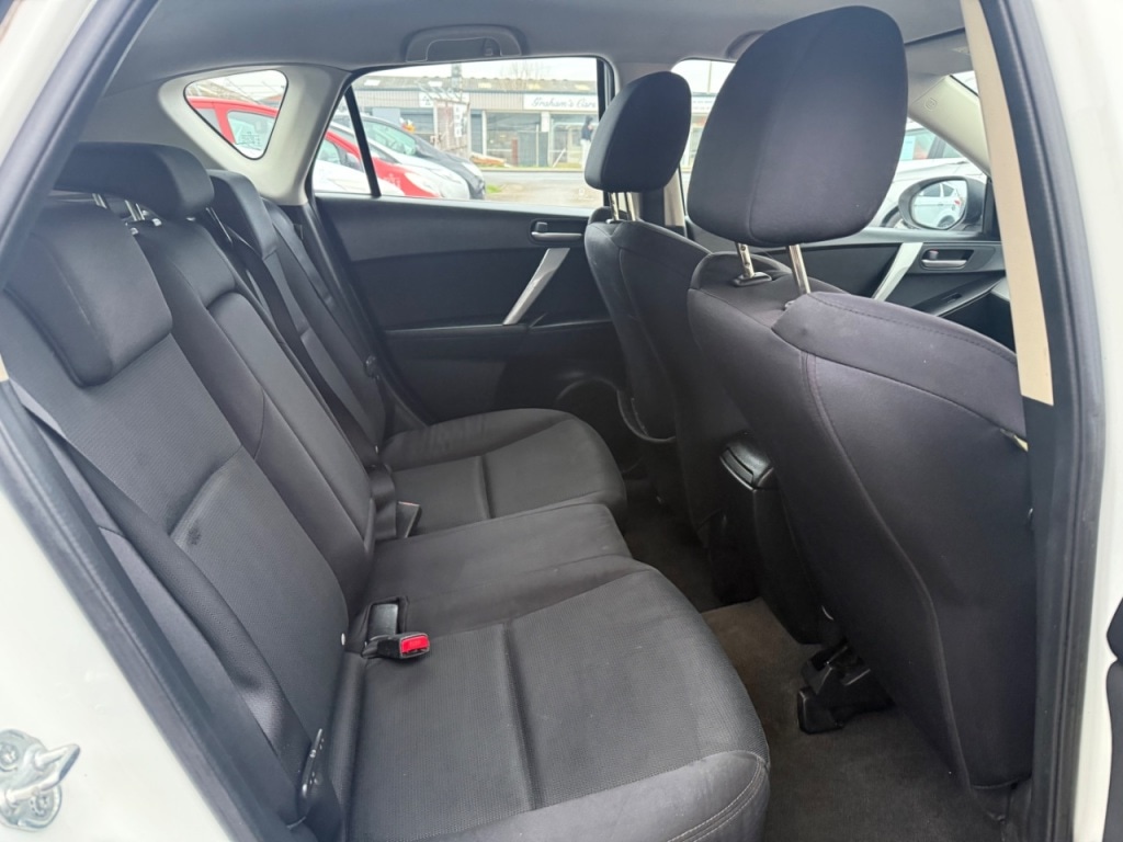 Used Mazda Mazda3 2011 for sale - 77138811: Photo 11