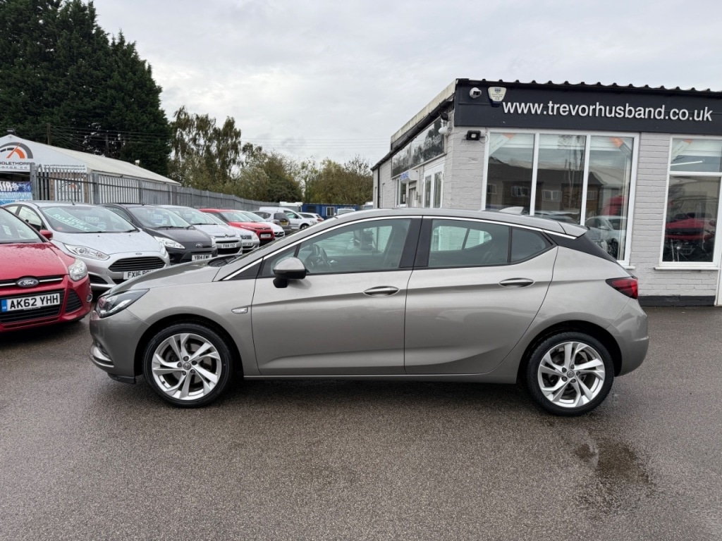 Used Vauxhall Astra 2016 for sale - 76340428: Photo 2