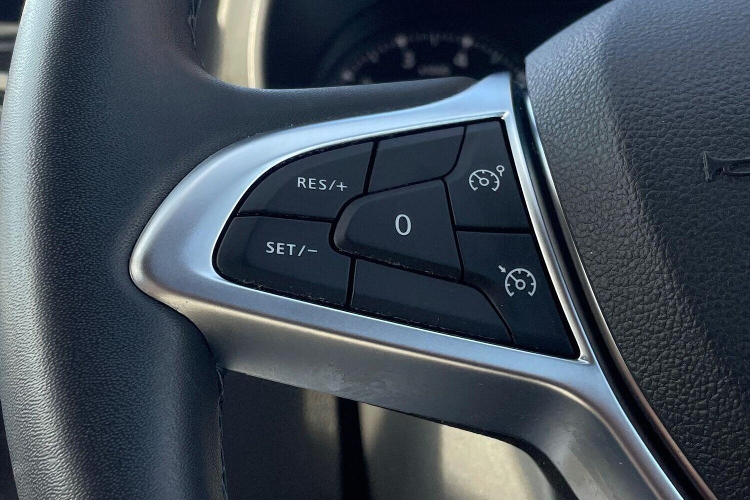 Used Dacia Duster 2023 for sale - 76676468: Photo 17