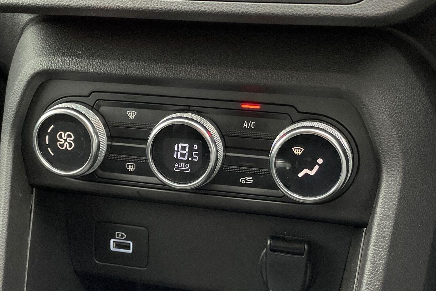 Used Dacia Jogger 2022 for sale - 76674814: Photo 14