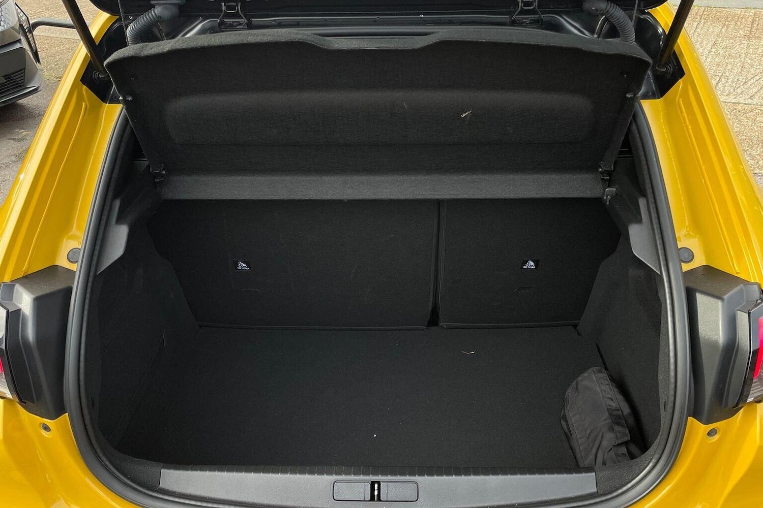 Used Peugeot 208 2021 for sale - 76681361: Photo 10