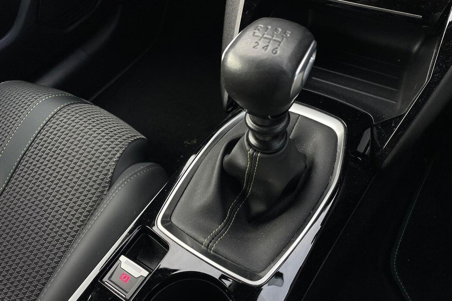 Used Peugeot 208 2021 for sale - 76681361: Photo 15