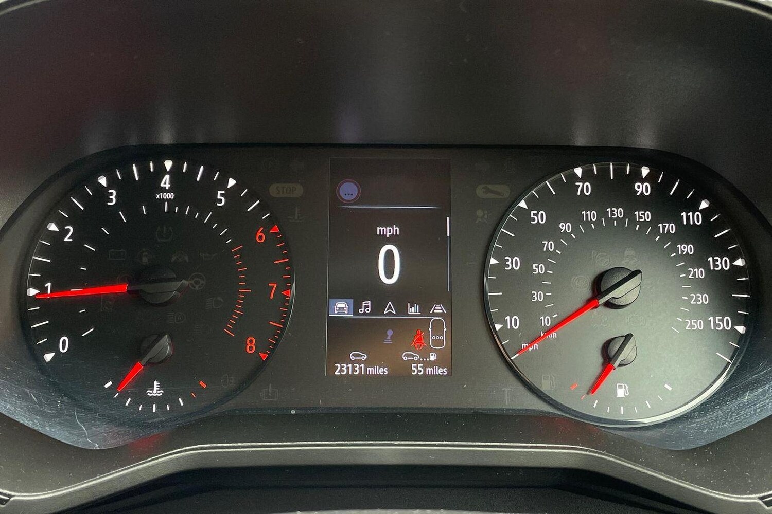 Used Renault Clio 2022 for sale - 76674716: Photo 16