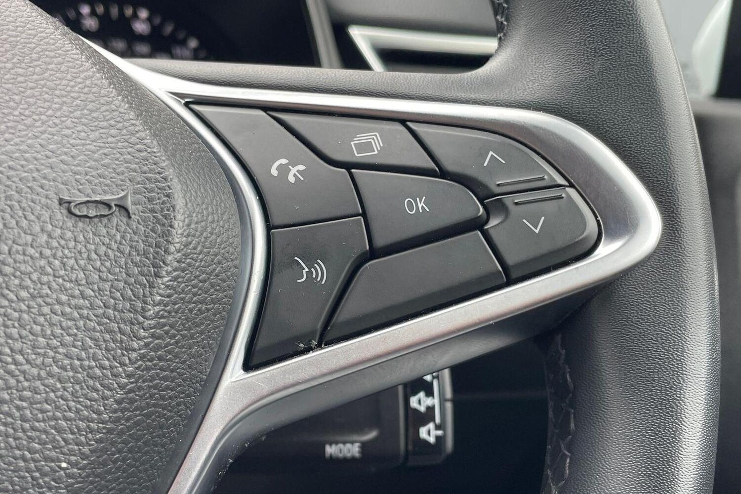 Used Renault Clio 2022 for sale - 76674716: Photo 18