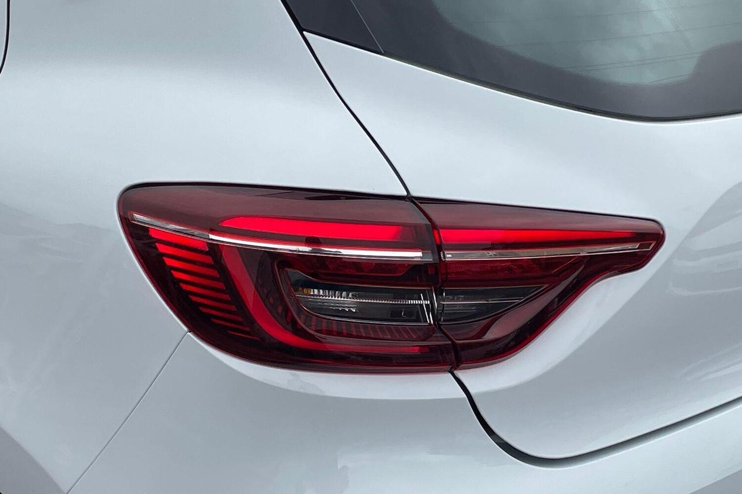 Used Renault Clio 2022 for sale - 76674716: Photo 25