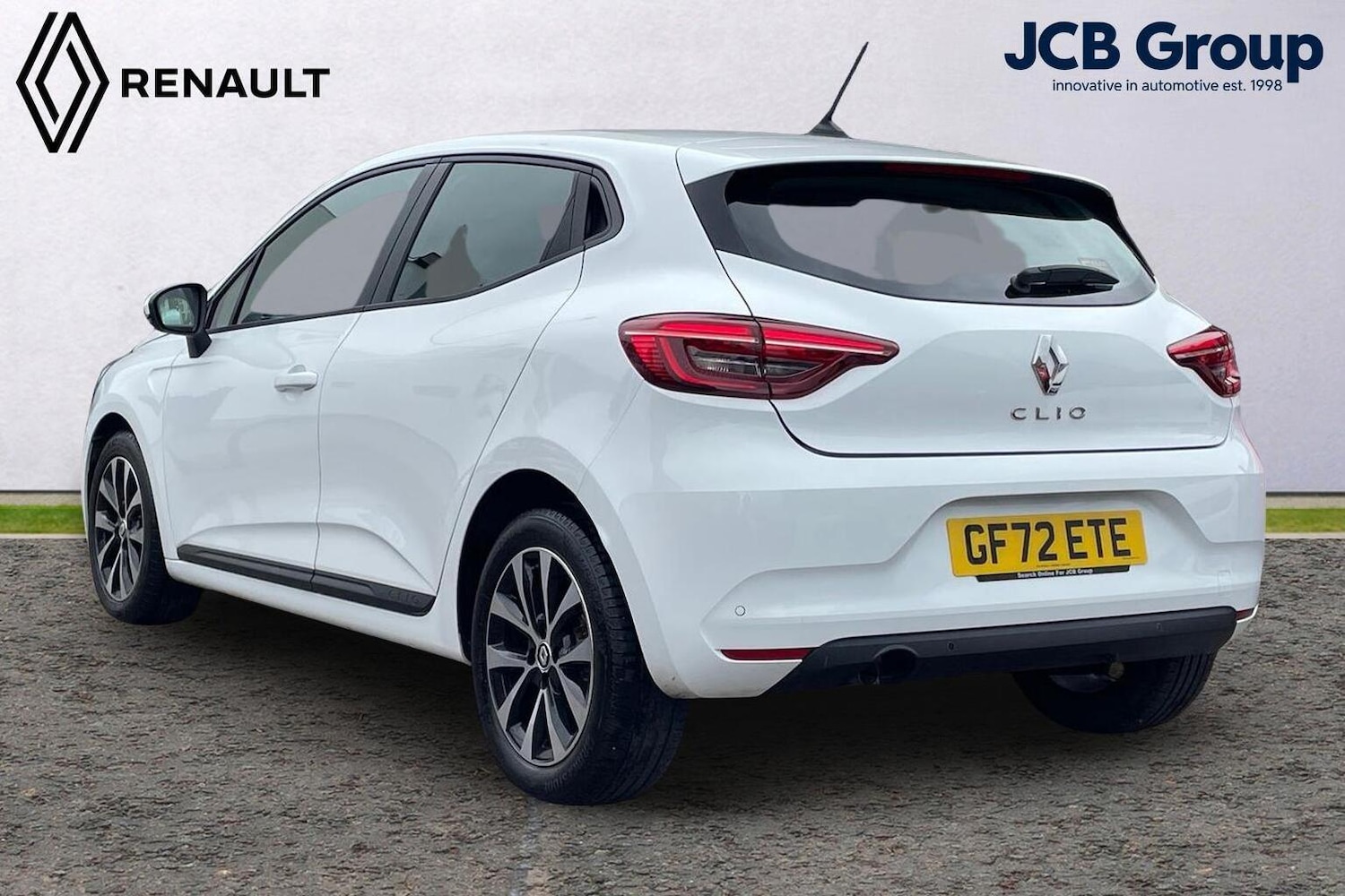 Used Renault Clio 2022 for sale - 76674716: Photo 3