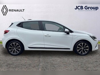Used Renault Clio 2022 for sale - 76674716: Photo