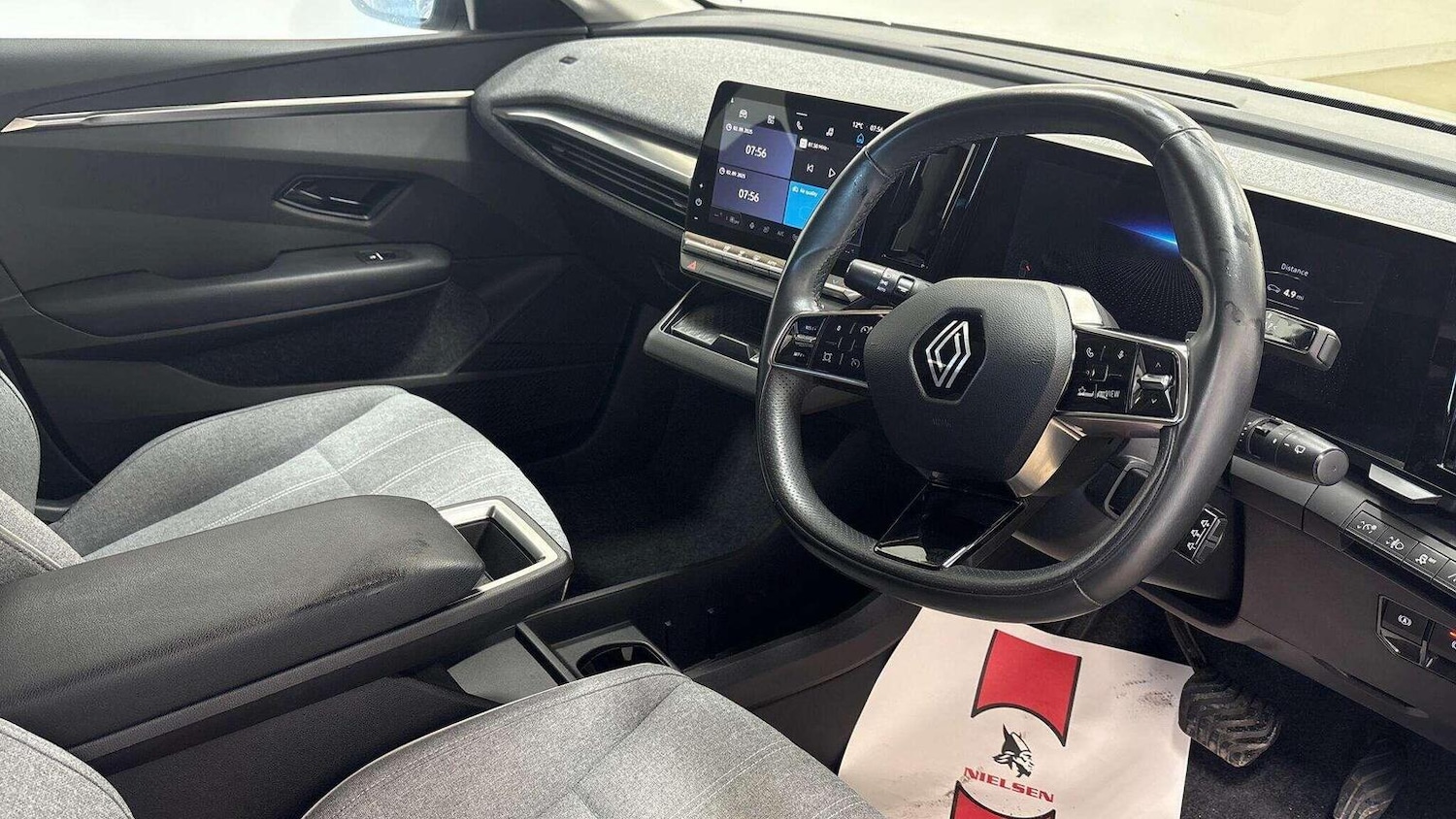 Used Renault Megane E Tech 2023 for sale - 76675891: Photo 11