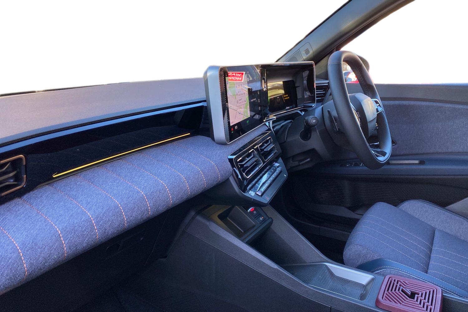 Used Renault 4 2025 for sale - 78140393: Photo 2