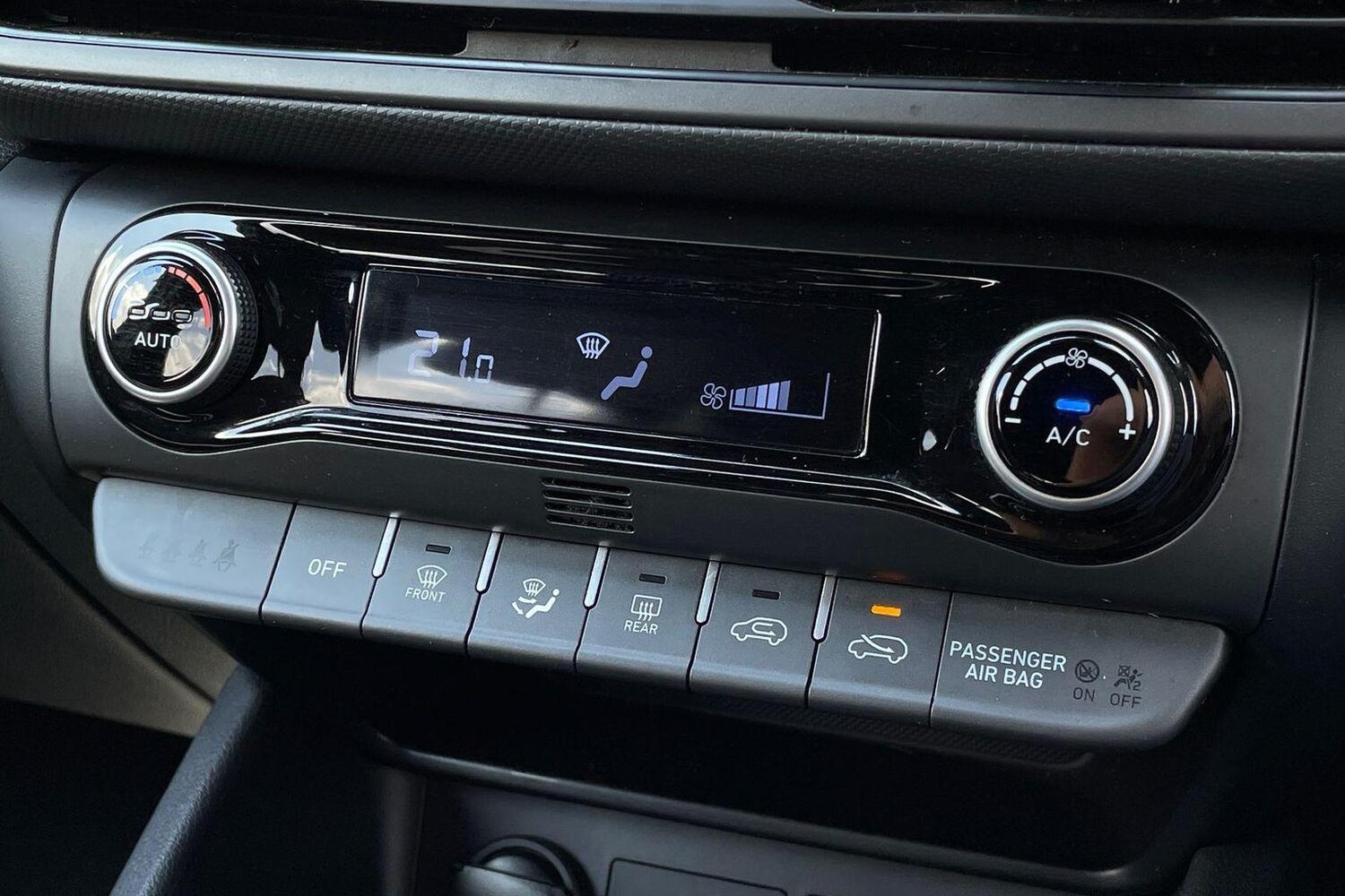 Used Hyundai KONA 2022 for sale - 76674742: Photo 14