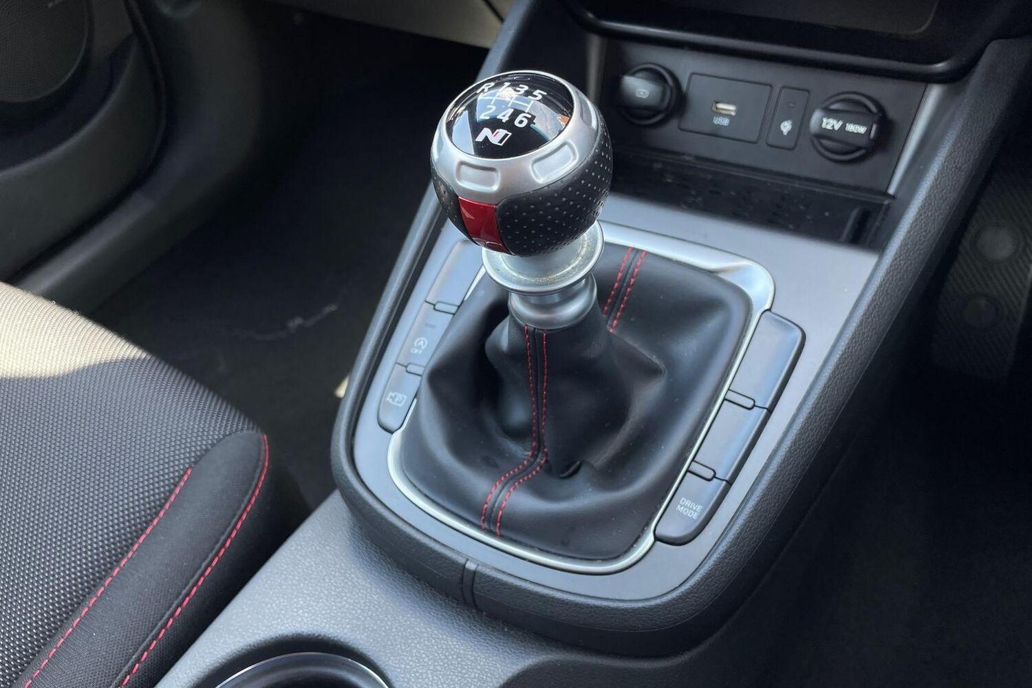 Used Hyundai KONA 2022 for sale - 76674742: Photo 15