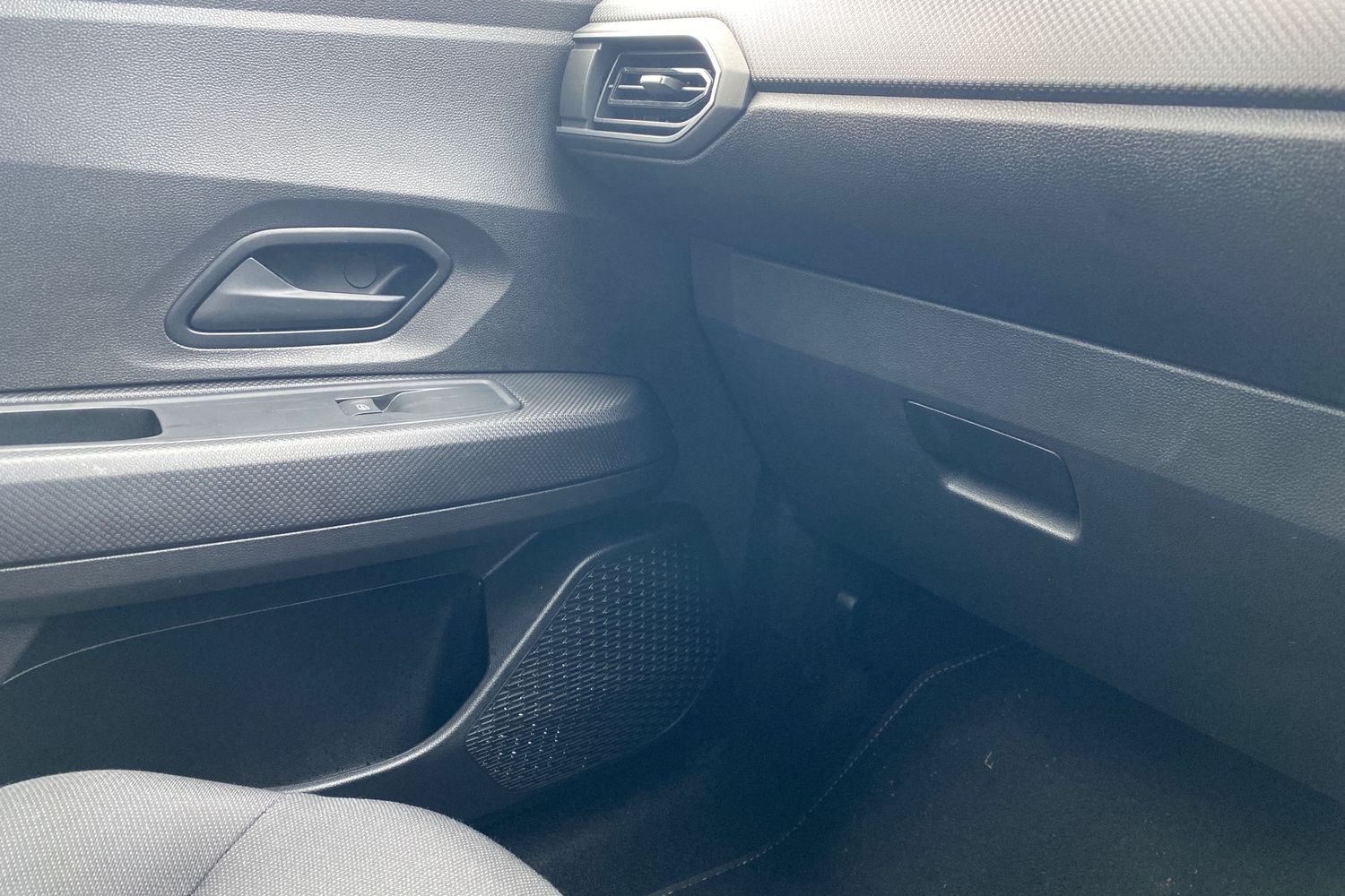 Used Dacia Sandero 2023 for sale - 78049294: Photo 24