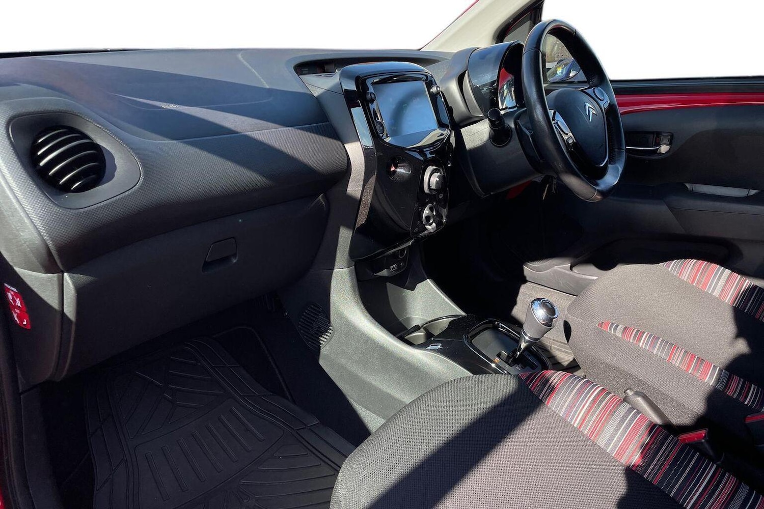 Used Citroen C1 2018 for sale - 76673654: Photo 2