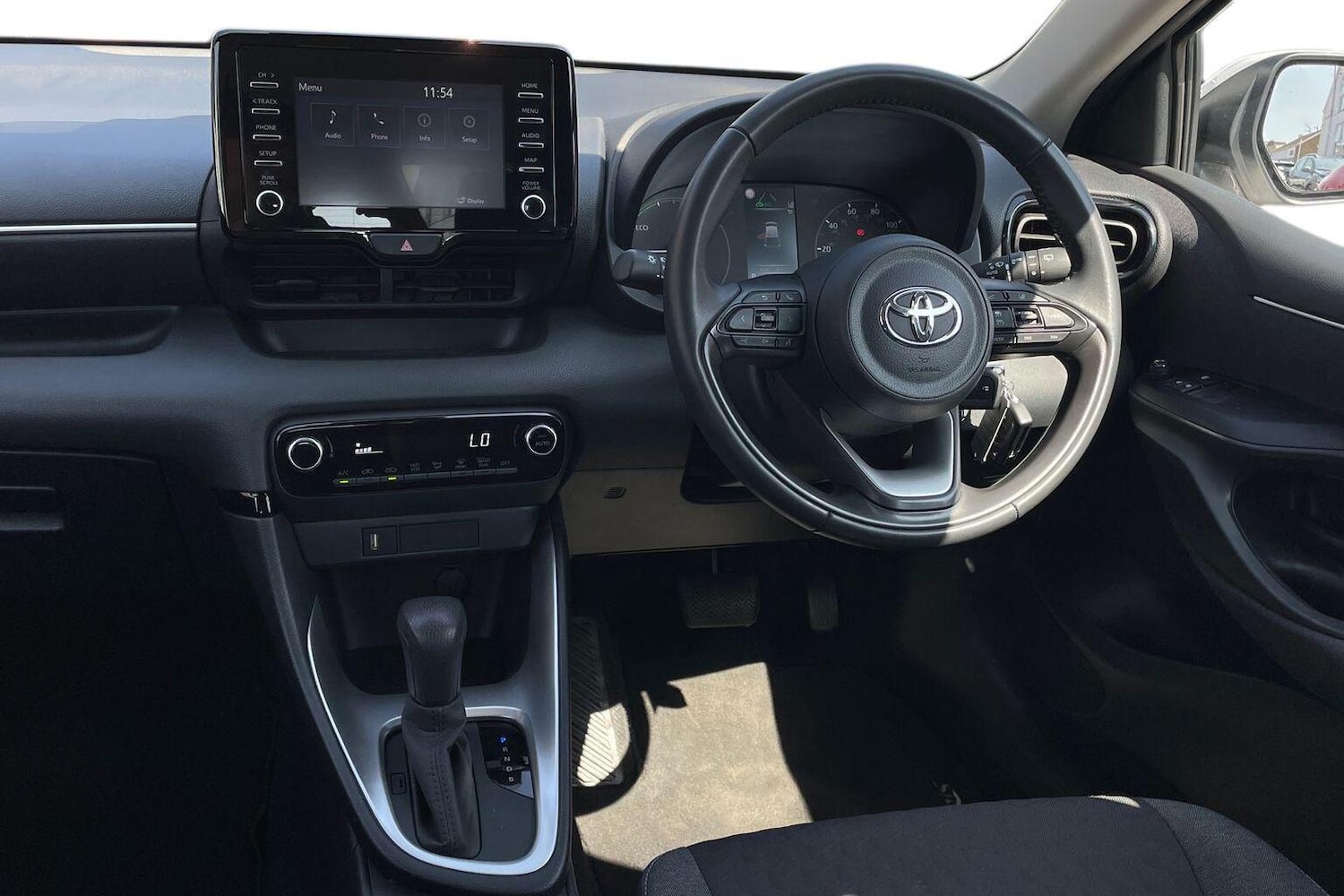Used Toyota Yaris 2023 for sale - 76676476: Photo 12