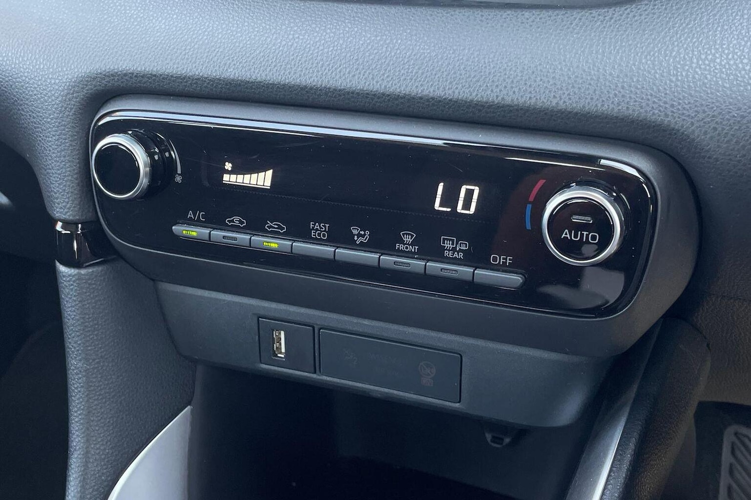 Used Toyota Yaris 2023 for sale - 76676476: Photo 14