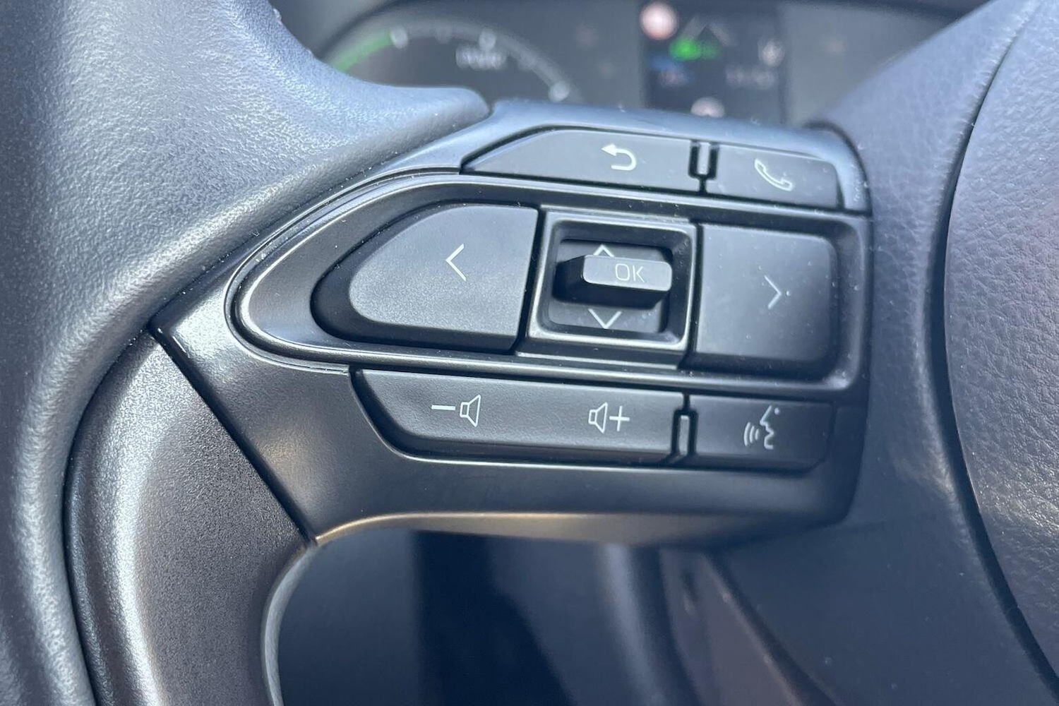 Used Toyota Yaris 2023 for sale - 76676476: Photo 17