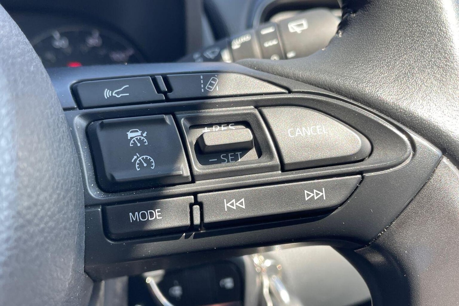 Used Toyota Yaris 2023 for sale - 76676476: Photo 18