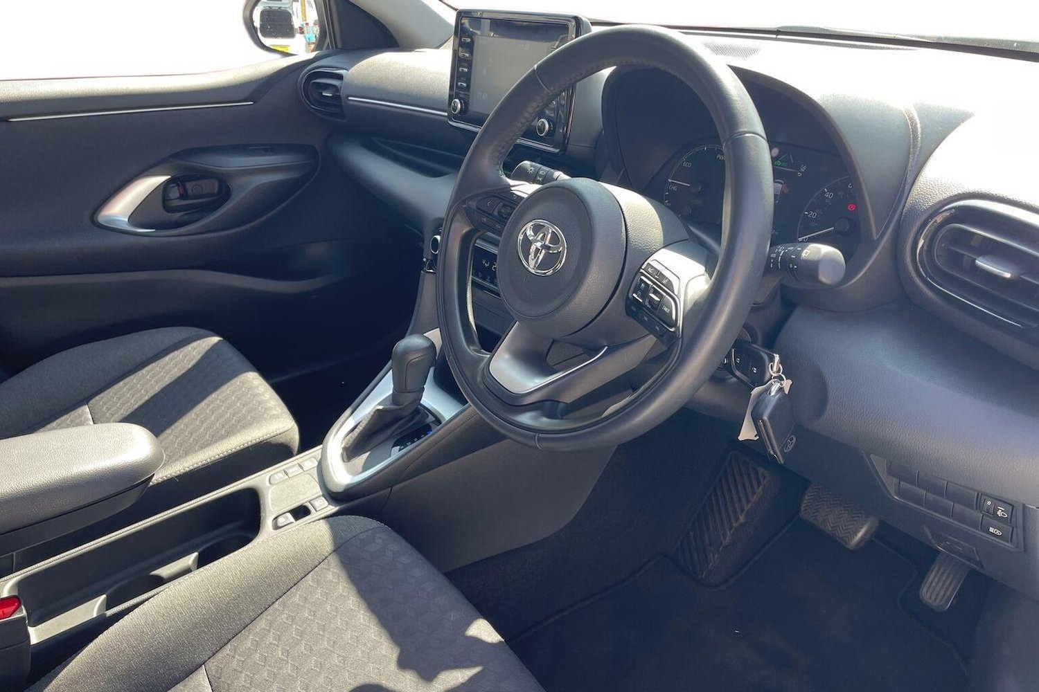 Used Toyota Yaris 2023 for sale - 76676476: Photo 6