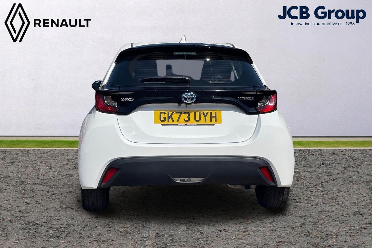 Used Toyota Yaris 2023 for sale - 76676476: Photo 7