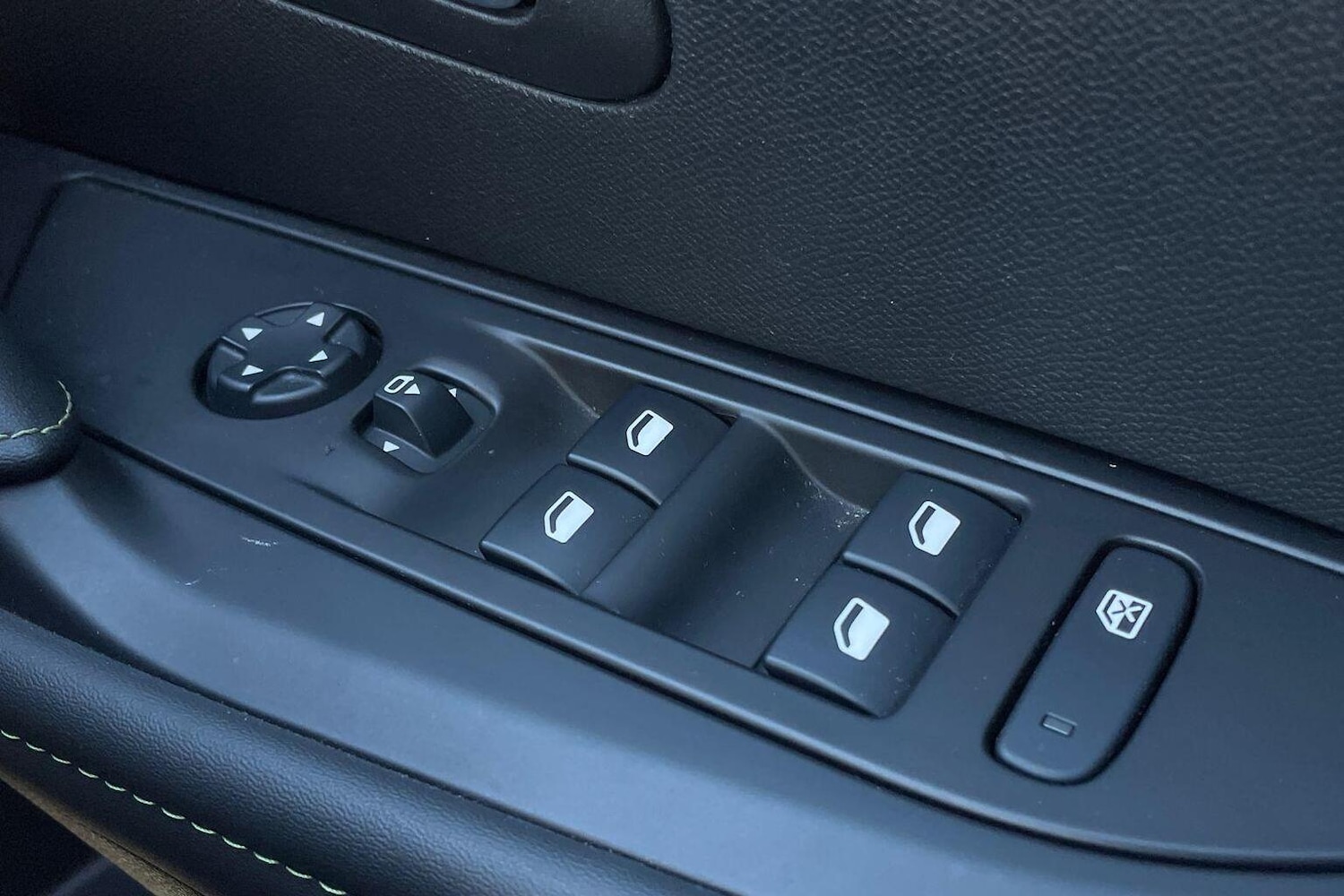 Used Peugeot 208 2020 for sale - 76681138: Photo 21