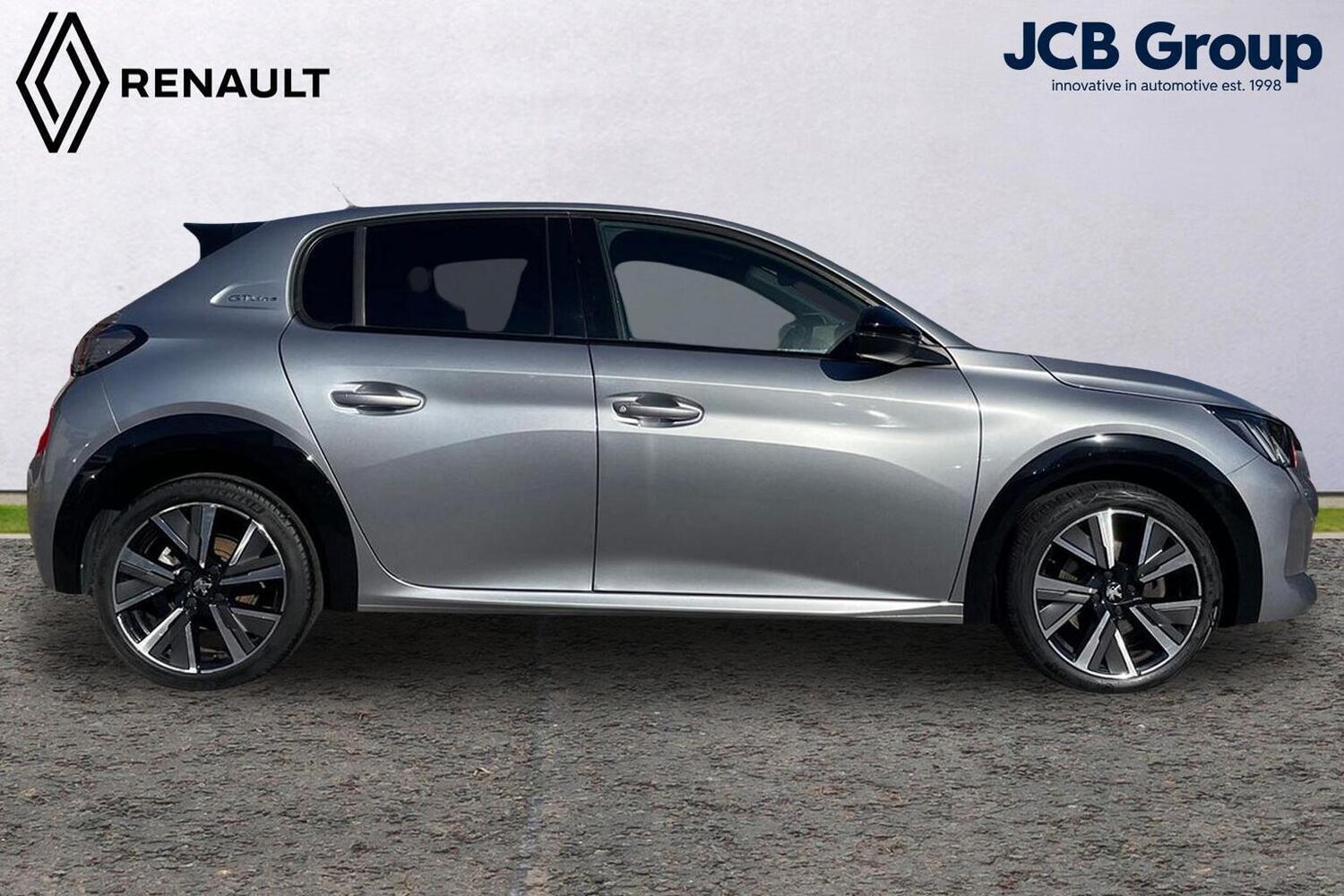 Used Peugeot 208 2020 for sale - 76681138: Photo 4