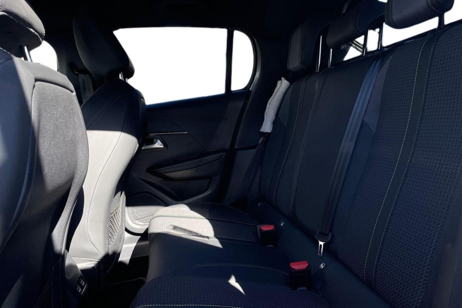 Used Peugeot 208 2020 for sale - 76681138: Photo 9