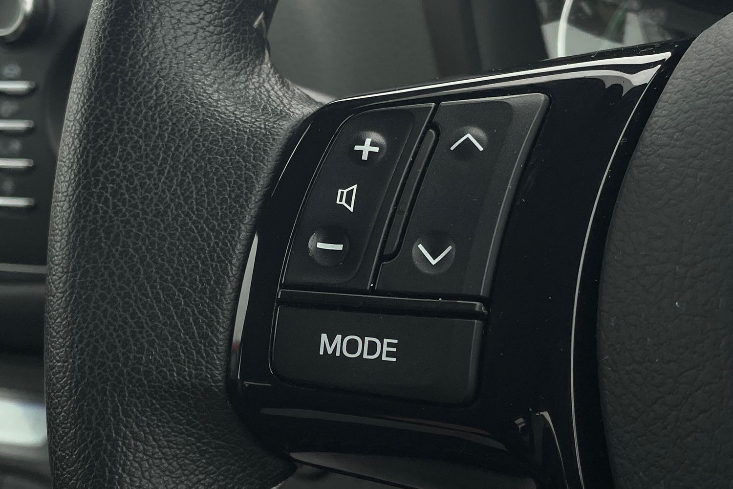 Used Toyota Yaris 2018 for sale - 77600001: Photo 19