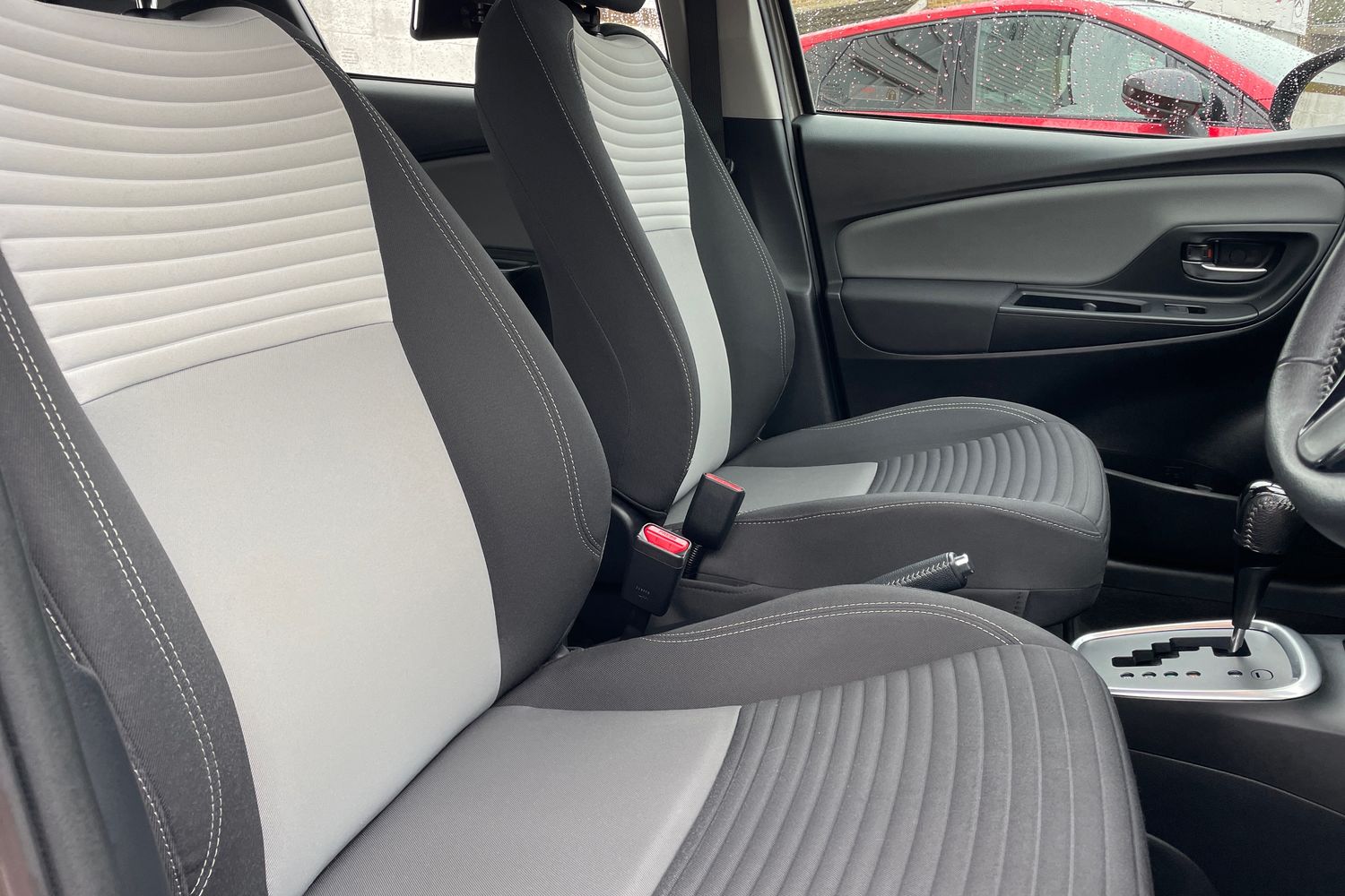 Used Toyota Yaris 2018 for sale - 77600001: Photo 22