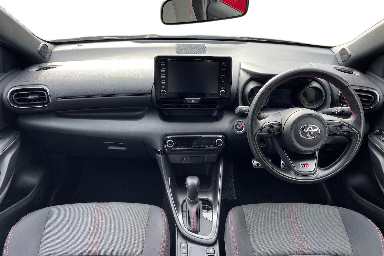 Used Toyota Yaris 2024 for sale - 76677228: Photo 11