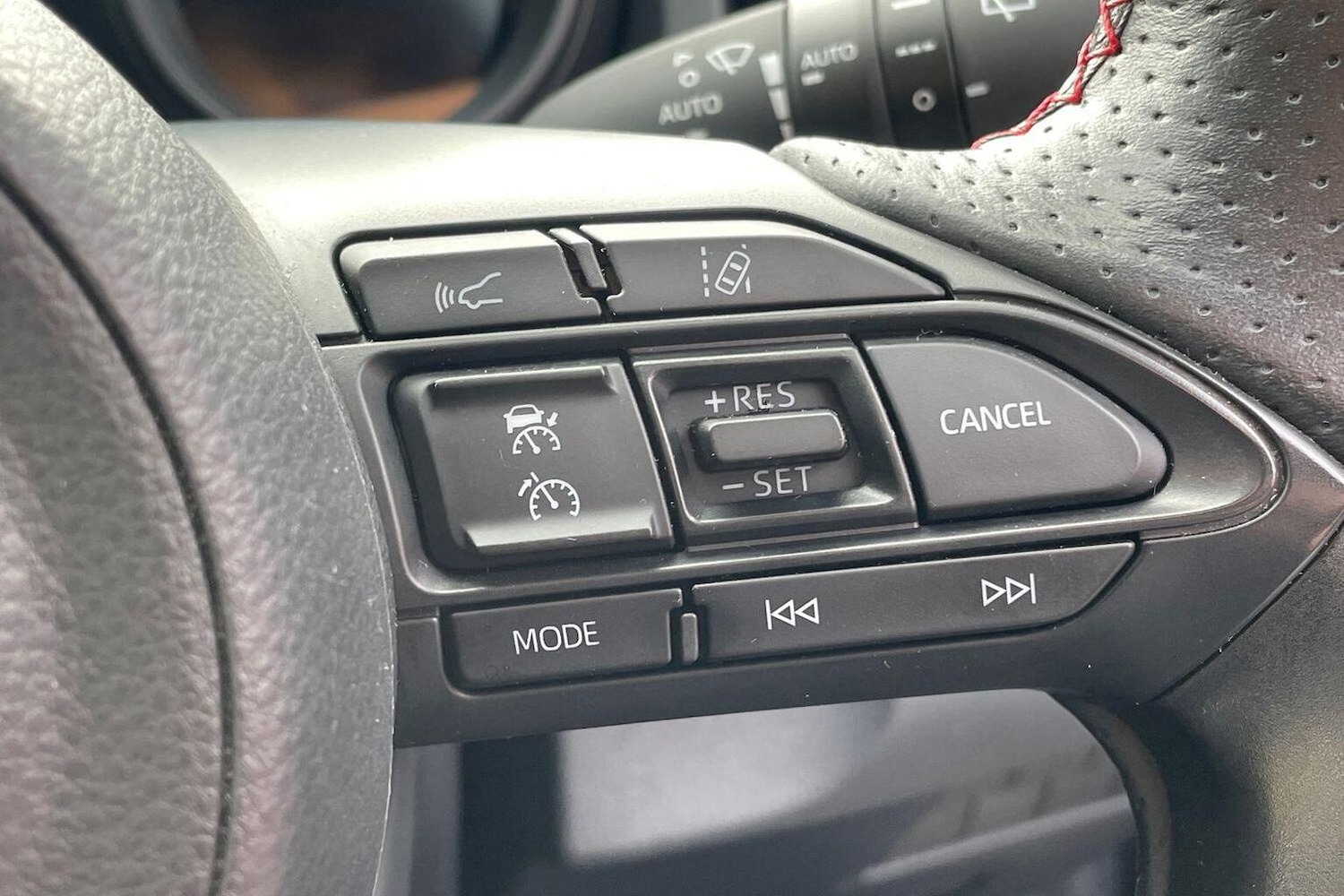 Used Toyota Yaris 2024 for sale - 76677228: Photo 18