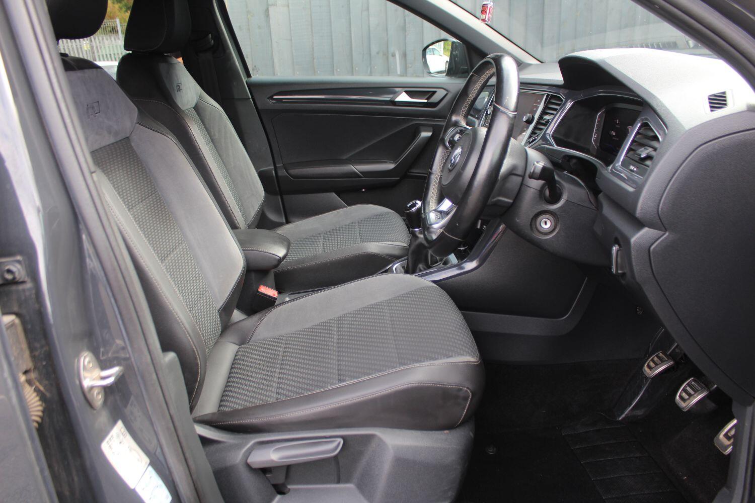 Used Volkswagen T-Roc 2018 for sale - 76924347: Photo 13