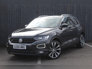 Used Volkswagen T-Roc 2018 for sale - 76924347: Photo