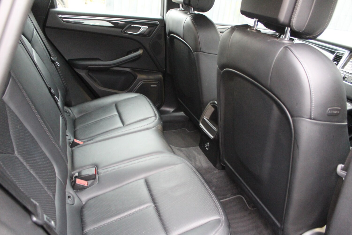 Used Porsche Macan 2015 for sale - 77494875: Photo 15