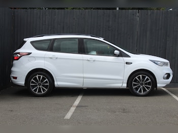 Used Ford Kuga 2018 for sale - 79302056: Photo
