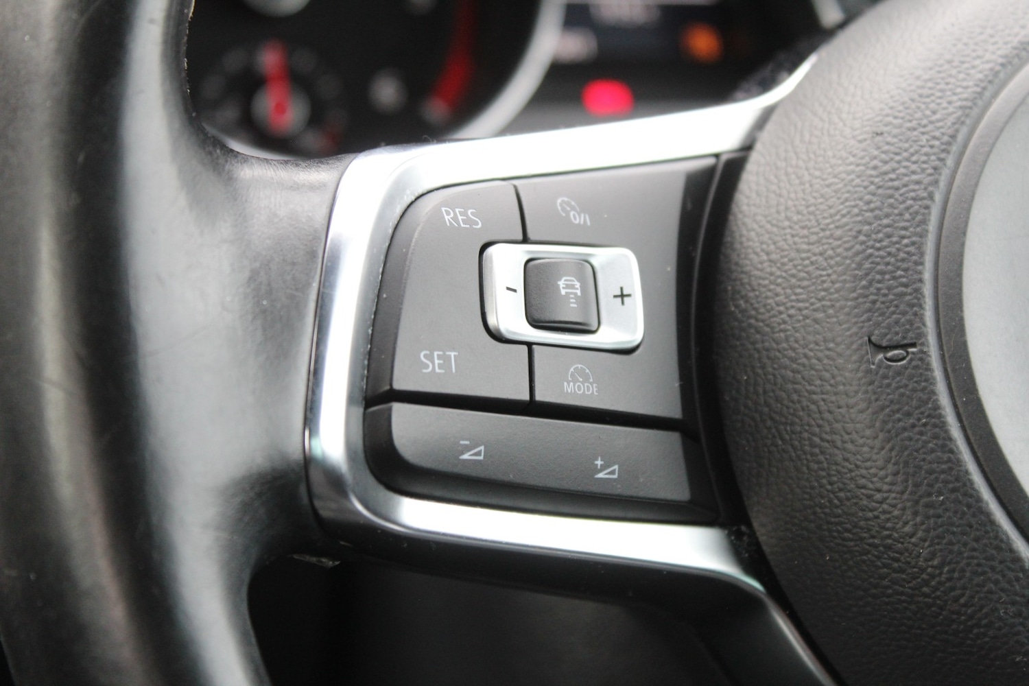 Used Volkswagen Golf 2015 for sale - 77085330: Photo 23