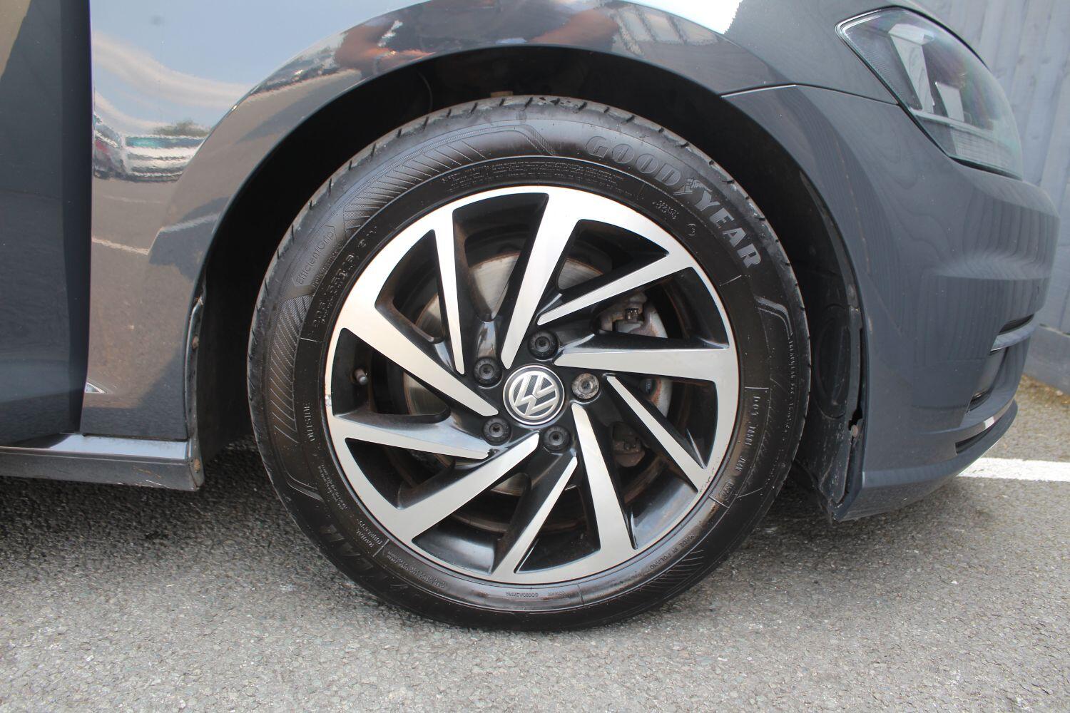 Used Volkswagen Golf 2019 for sale - 76924349: Photo 10