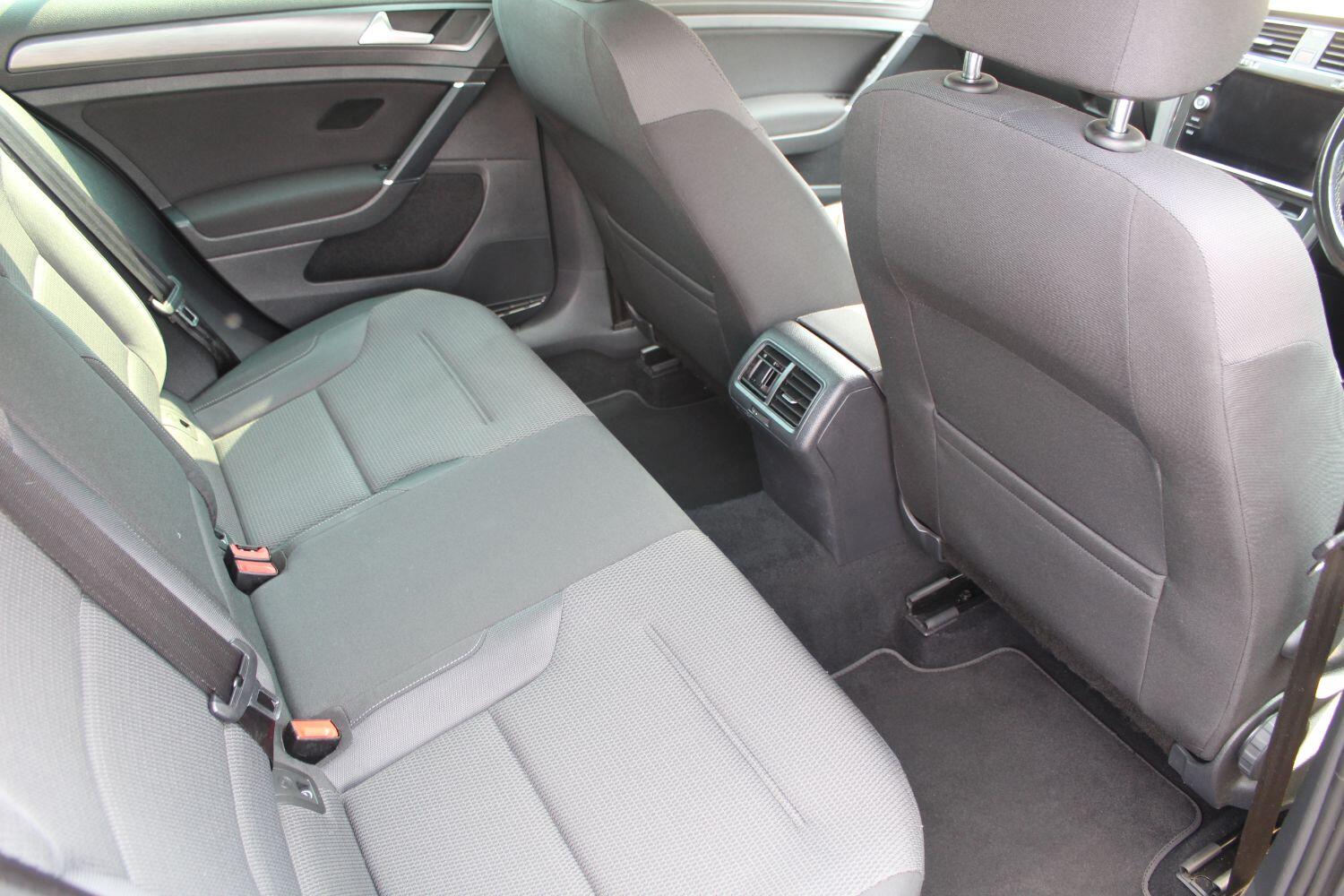 Used Volkswagen Golf 2019 for sale - 76924349: Photo 13