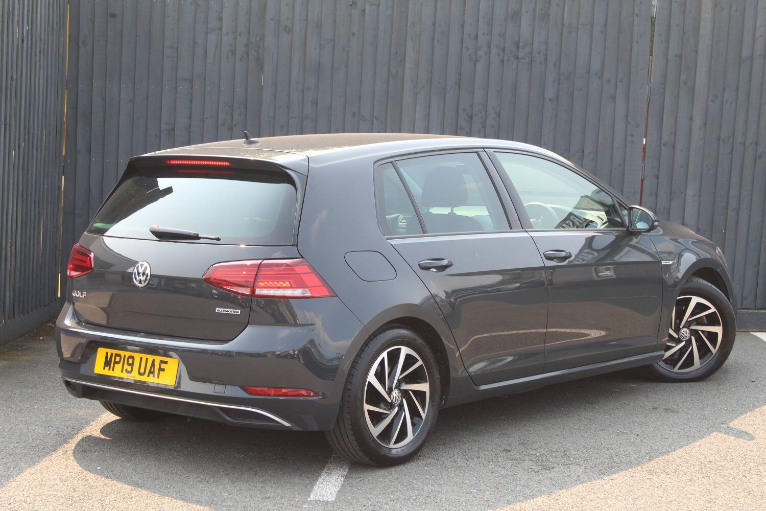 Used Volkswagen Golf 2019 for sale - 76924349: Photo 9