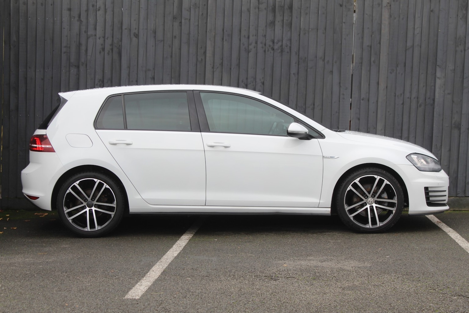 Used Volkswagen Golf 2015 for sale - 77487260: Photo 6