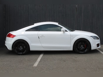Used Audi TT 2010 for sale - 78352900: Photo